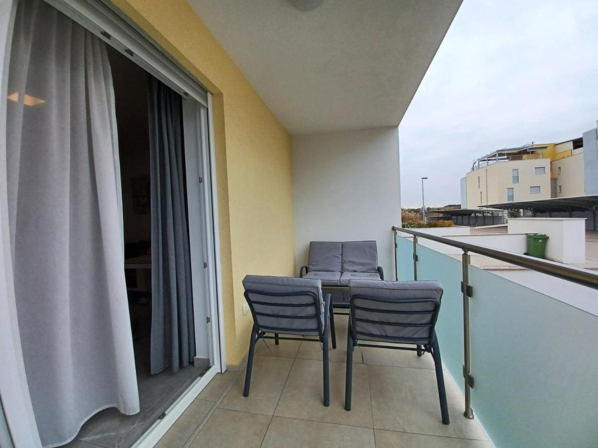 Apartments Leon 2 Novigrad Istria エクステリア 写真
