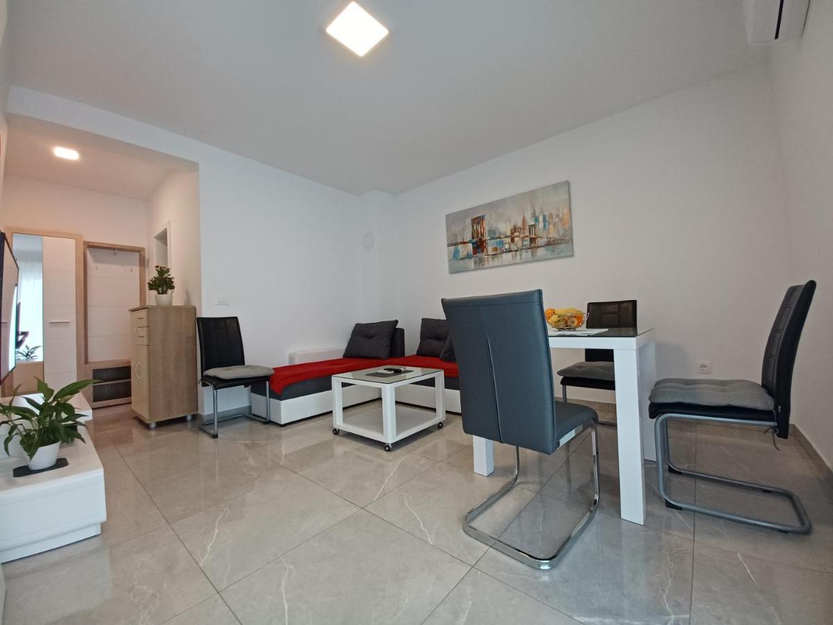 Apartments Leon 2 Novigrad Istria エクステリア 写真